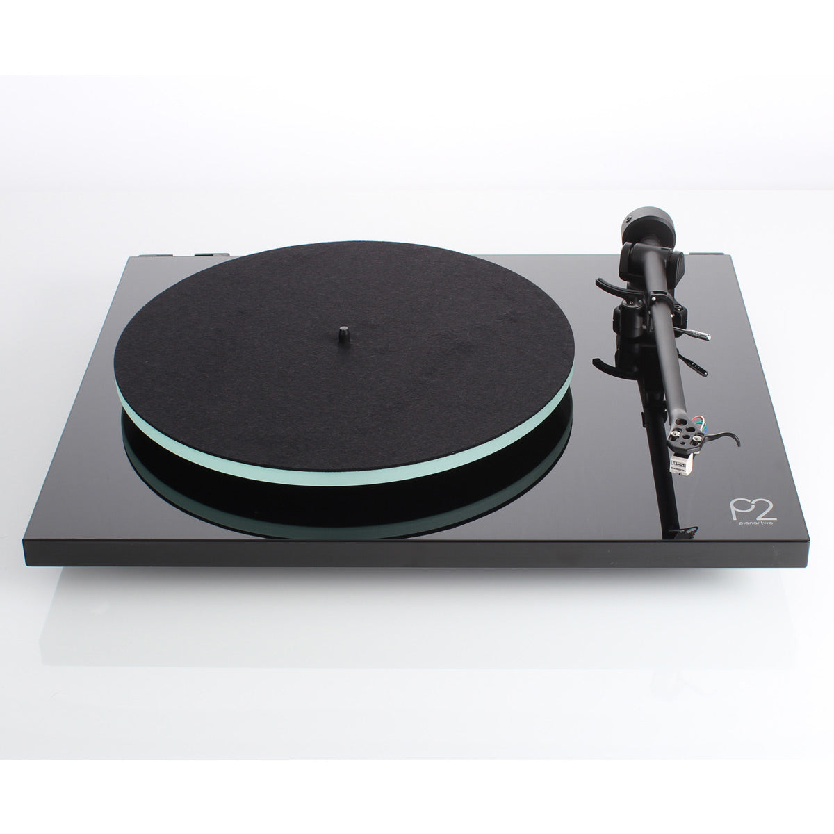 Rega Planar 2 Turntable with Premounted Carbon MM Cartridge (Gloss