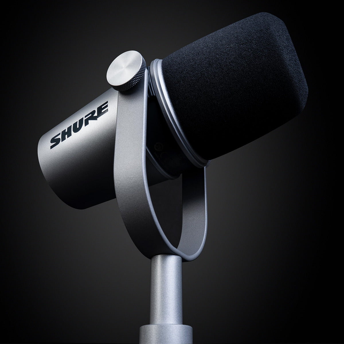 Shure SM7B, MV7X, and MV7 podcasting mics review