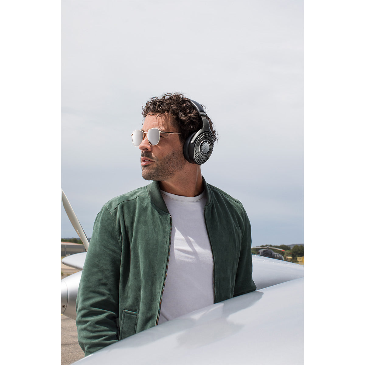 Focal Bathys Hi-Fi Bluetooth Active Noise Cancelling Headphones —  Audiophilia